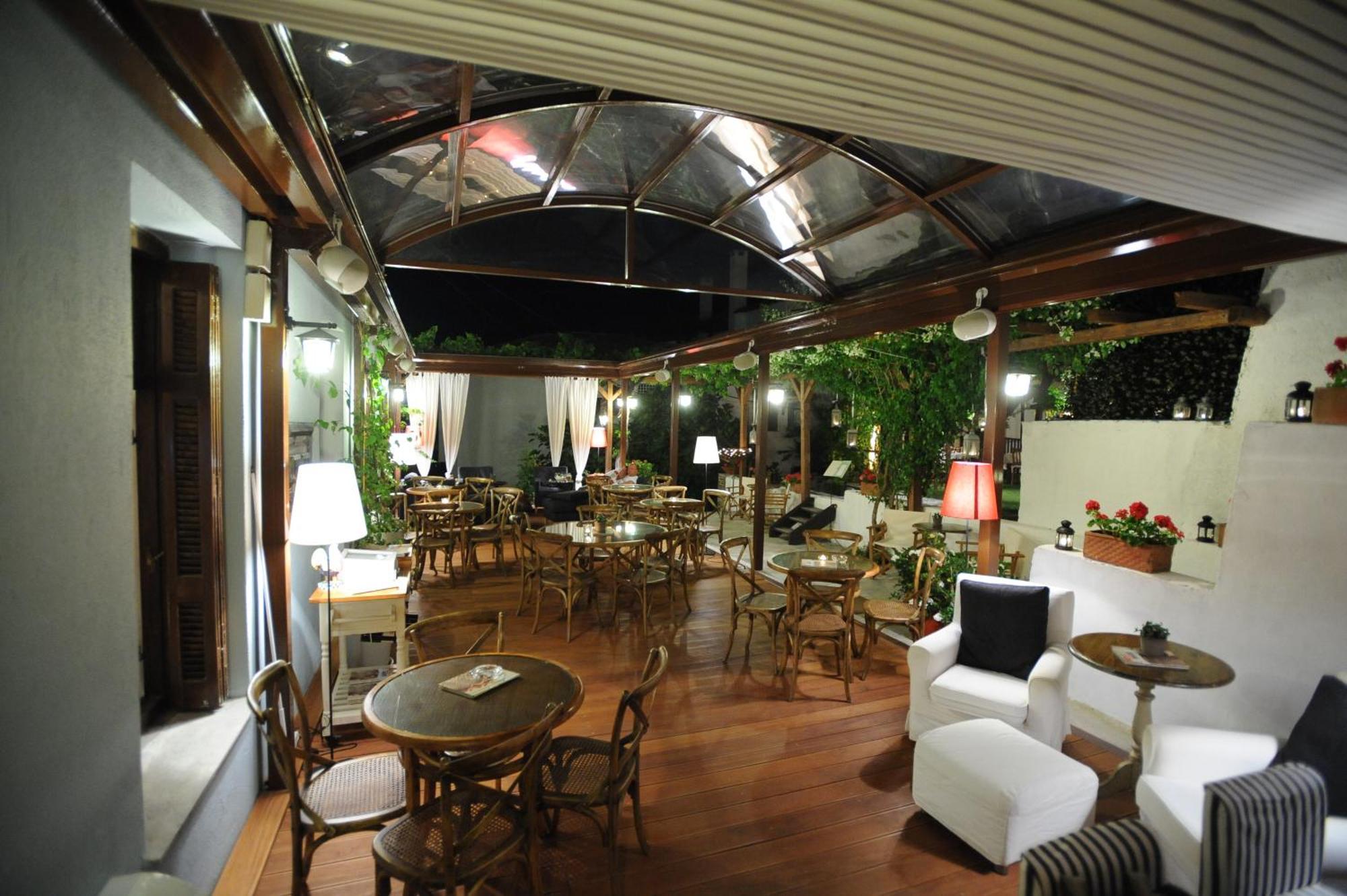 Boutique Hotel Kentrikon & Bungalows Agios Ioannis  ภายนอก รูปภาพ