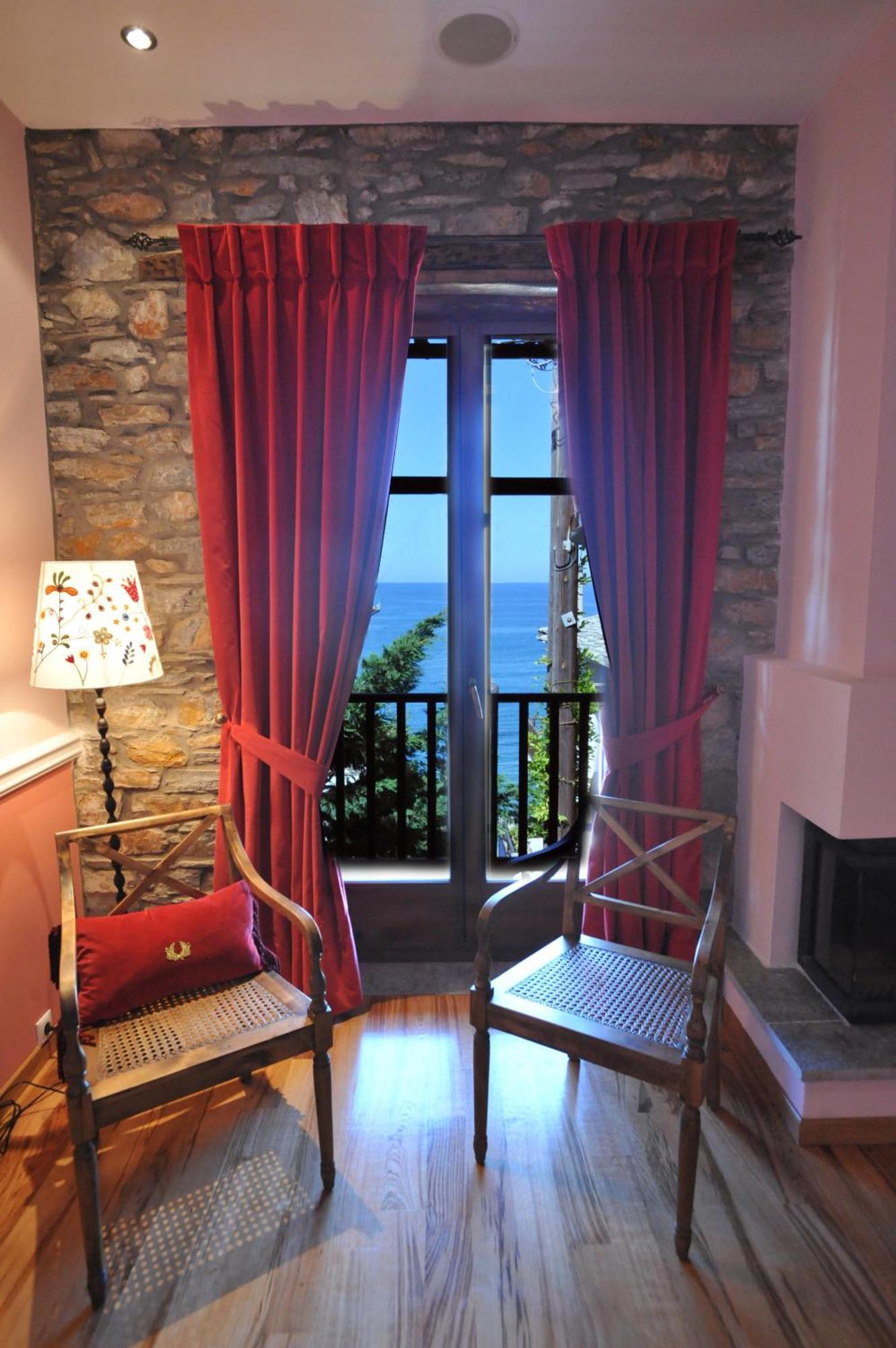 Boutique Hotel Kentrikon & Bungalows Agios Ioannis  ภายนอก รูปภาพ